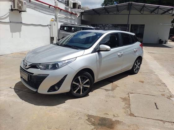 TOYOTA YARIS 1.5 16V FLEX SEDAN XS CONNECT MULTIDRIVE TOYOTA YARIS 1.5 16V FLEX SEDAN XS CONNECT MULTIDRIVE